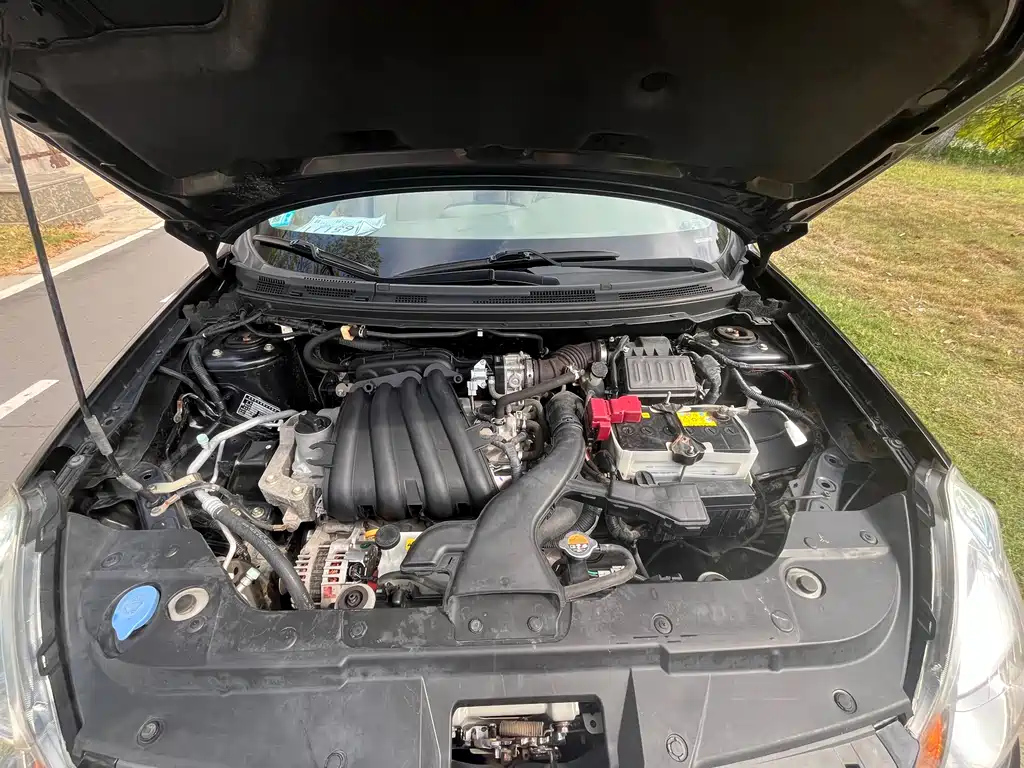 NISSAN SYLPHY 2017