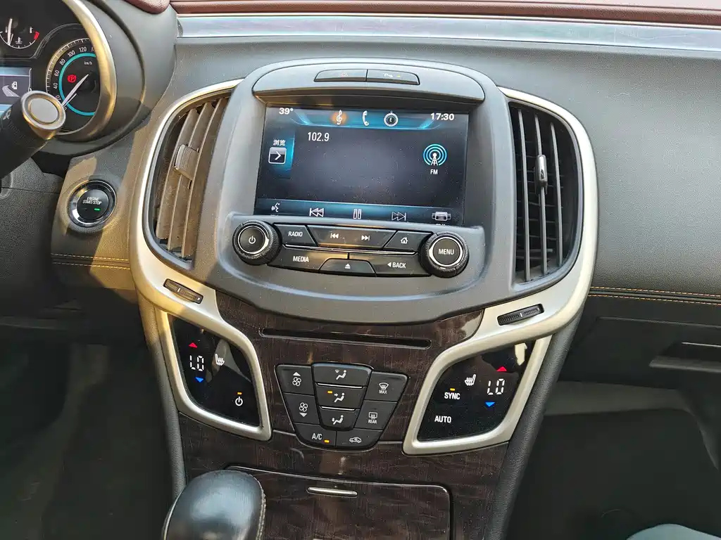 BUICK LACROSSE 2014