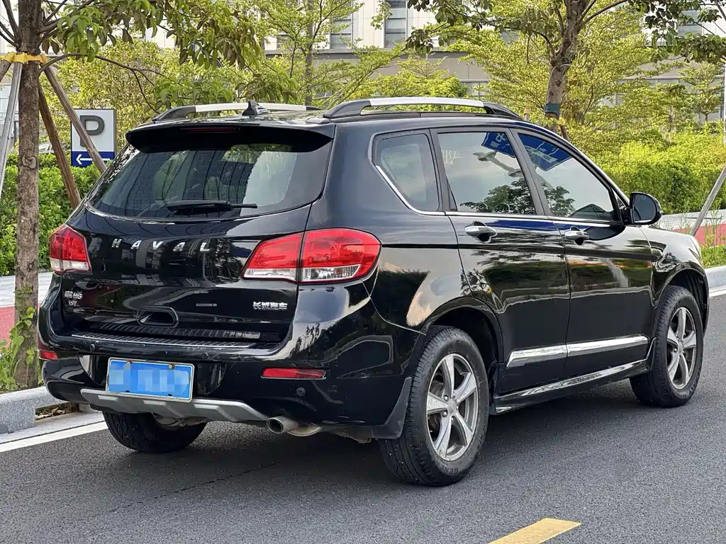HAVAL H6 2015