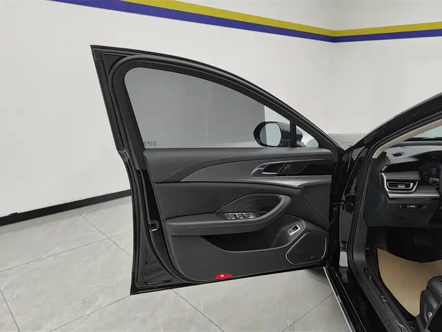 HONGQI H5 2023