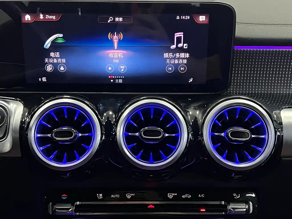 MERCEDES BENZ GLB 2021