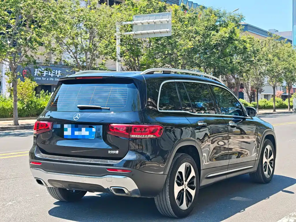MERCEDES BENZ GLB 2021