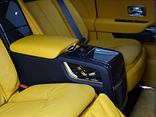 ROLLS ROYCE CULLINAN  2024 YEAR  SEATS EDITION 2024