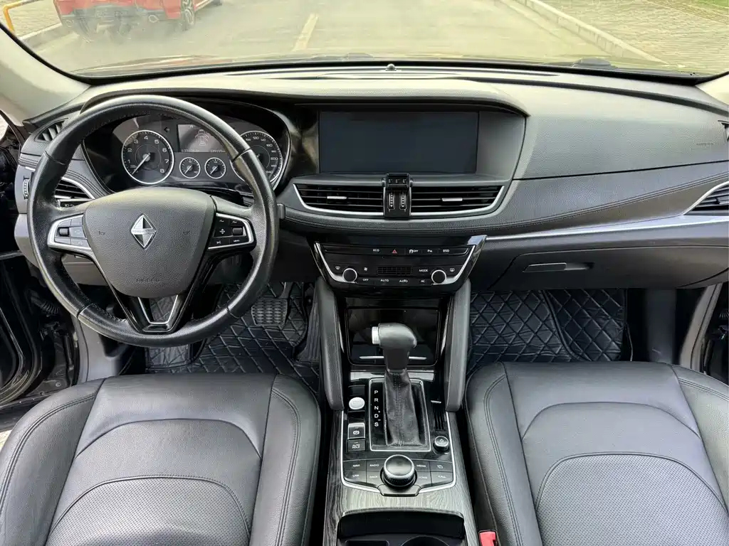 BORGWARD BX7 2016