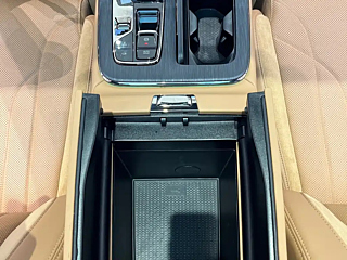 TRUMPCHI ES9 2024 YEAR PHEV 143KM MAX 2024