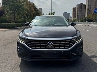 VOLKSWAGEN PASSAT 2022