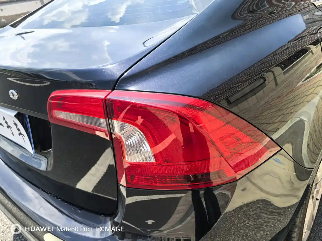 VOLVO S60 2014