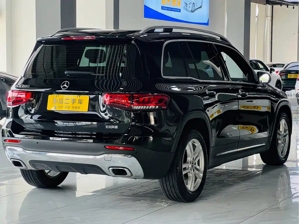 MERCEDES BENZ GLB 2022