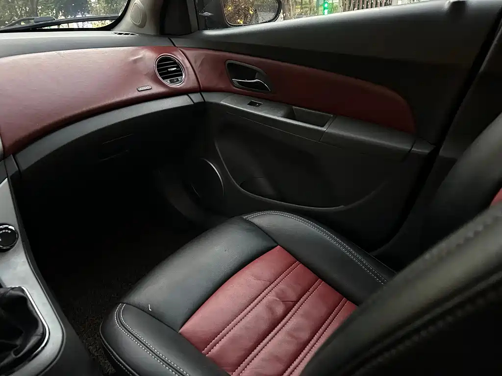 CHEVROLET CRUZE 2014