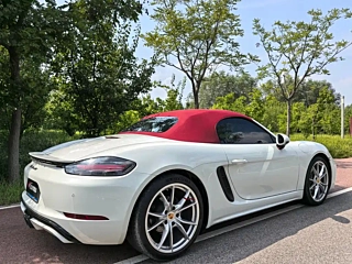 PORSCHE 718  2022 YEAR BOXSTER 2.0T 2022