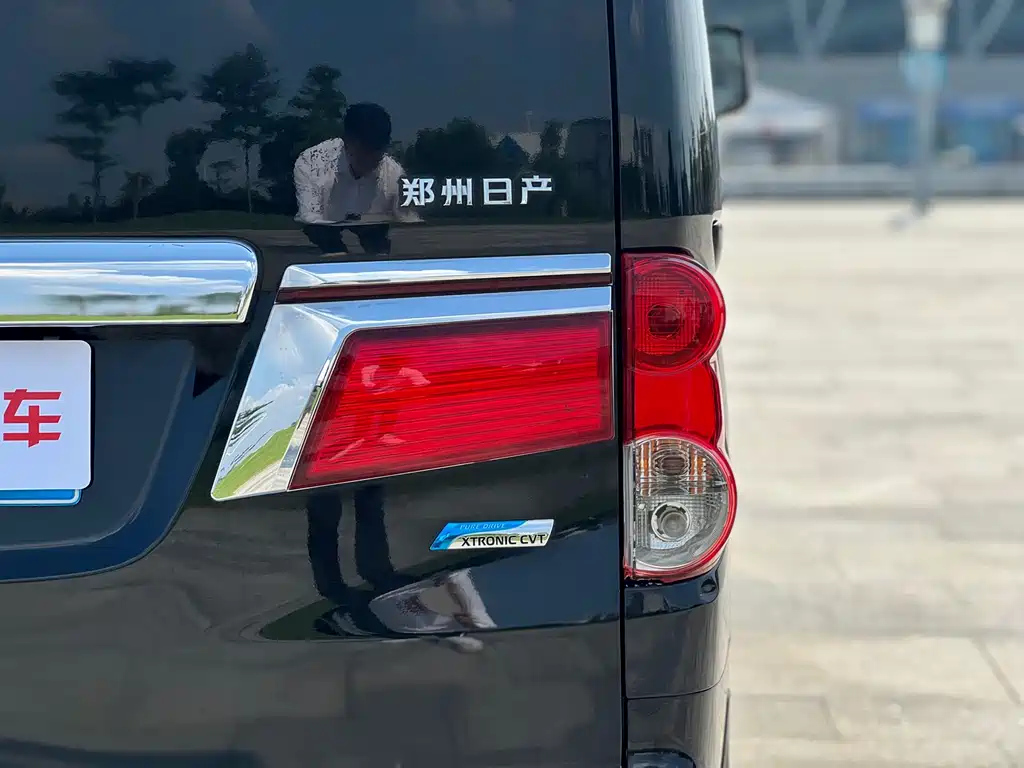 NISSAN NV200 2016