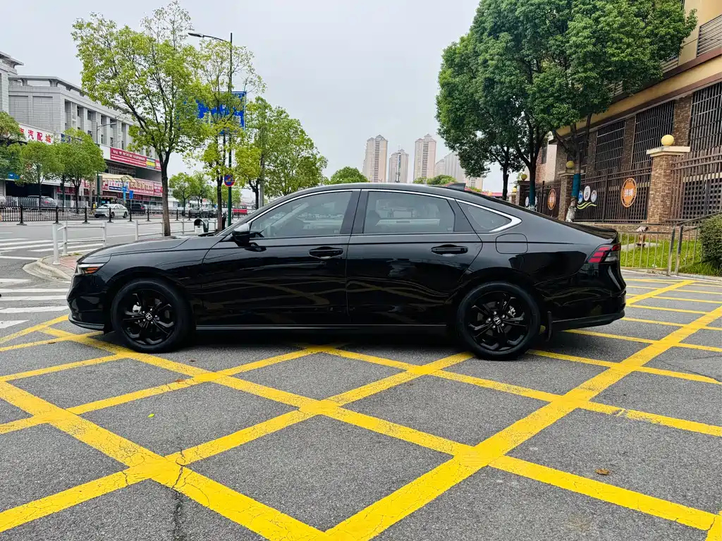 HONDA ACCORD 2024