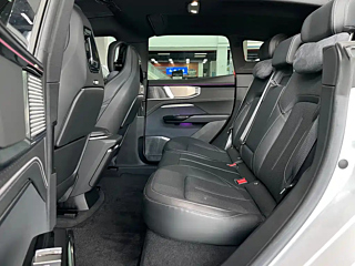 HIPHI Y  2023 YEAR 560KM ELITE EDITION 2023