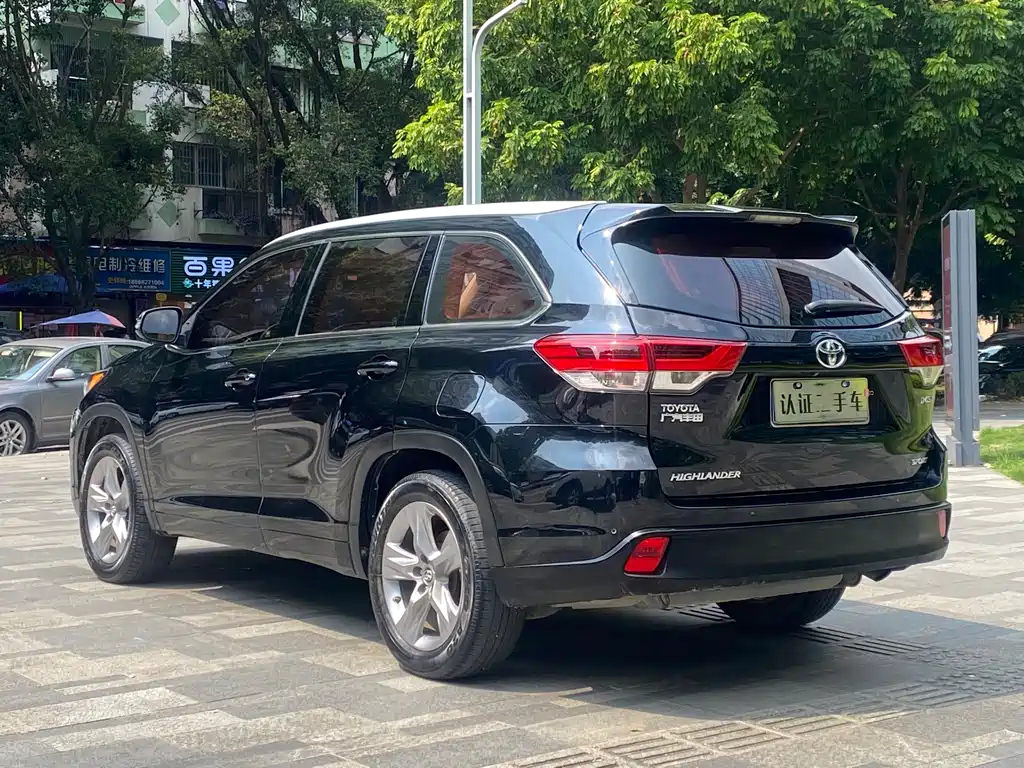 TOYOTA HIGHLANDER 2018