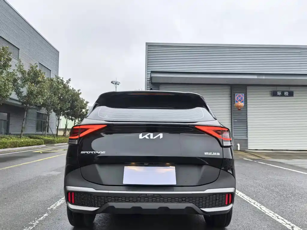 KIA SPORTAGE 2025