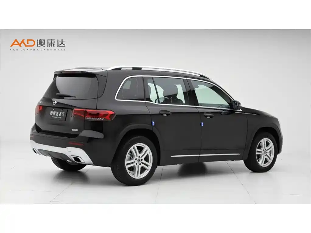 MERCEDES BENZ GLB 2023