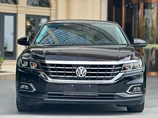 VOLKSWAGEN PASSAT 2019