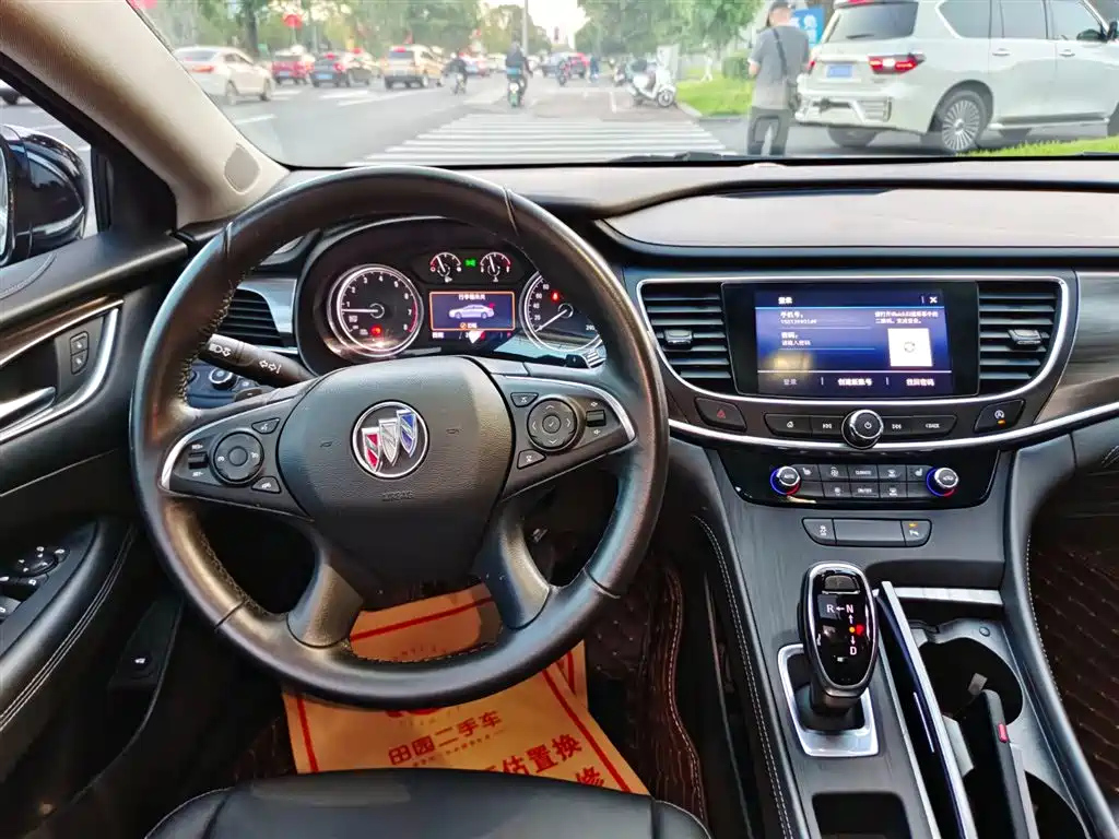 BUICK LACROSSE 2022