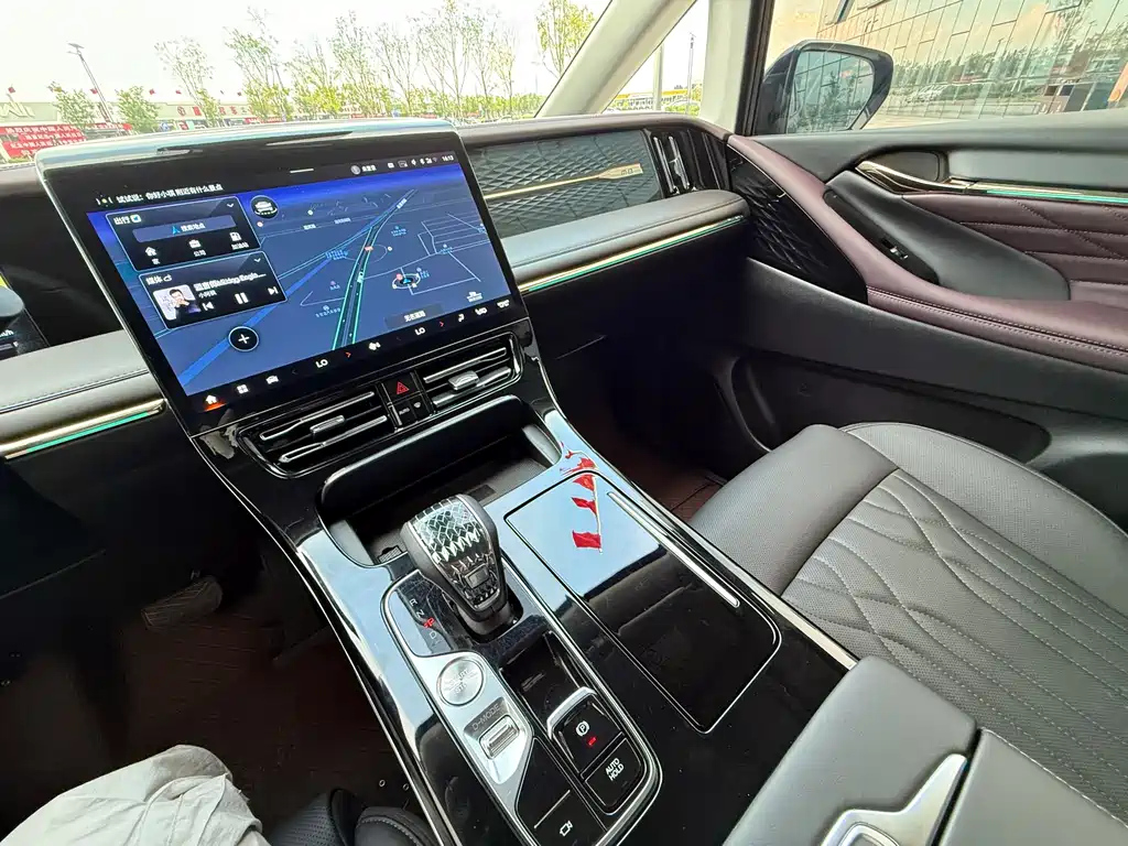 TRUMPCHI M8 2024