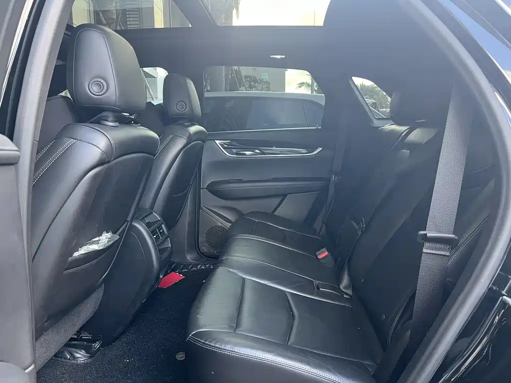 CADILLAC XT5 2020