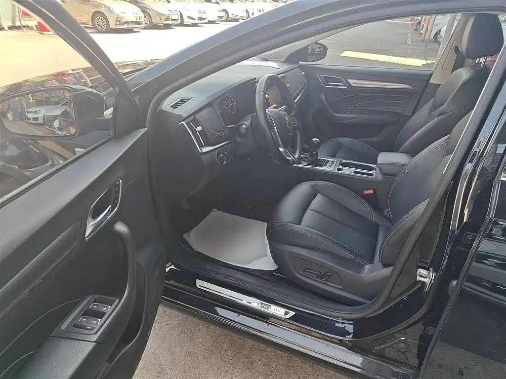 ROEWE I6 2018