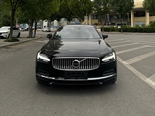 VOLVO S90 2024