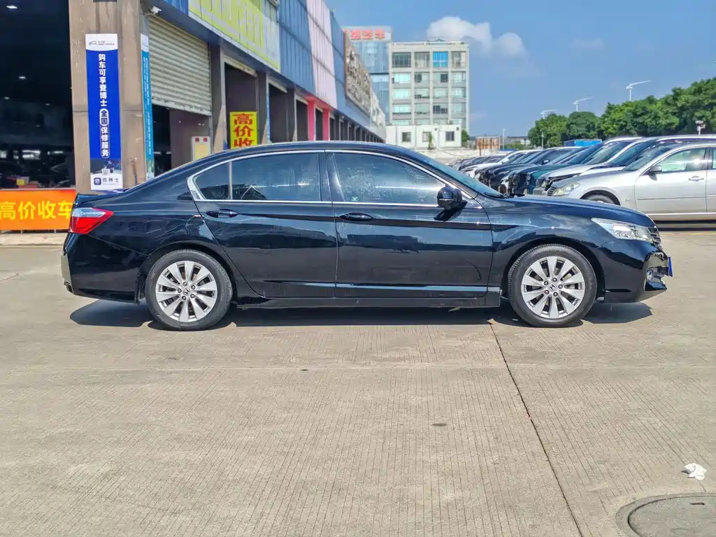 HONDA ACCORD 2015