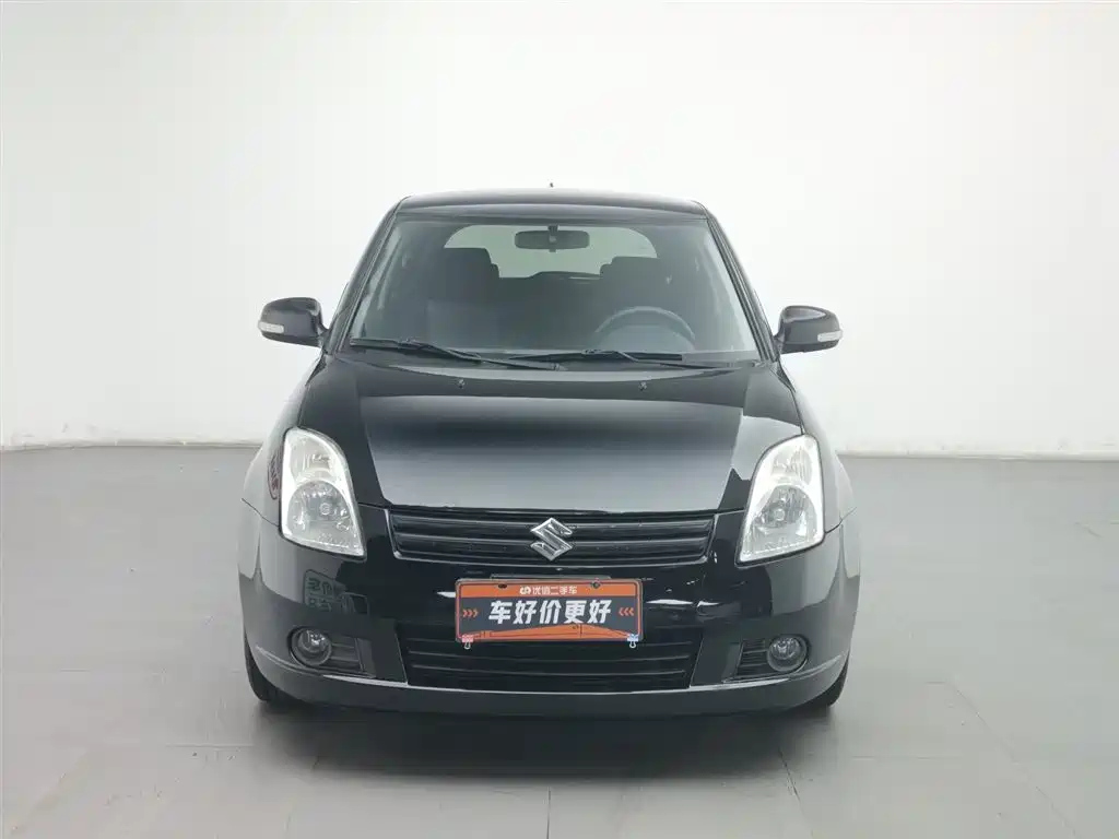 SUZUKI SWIFT 2010
