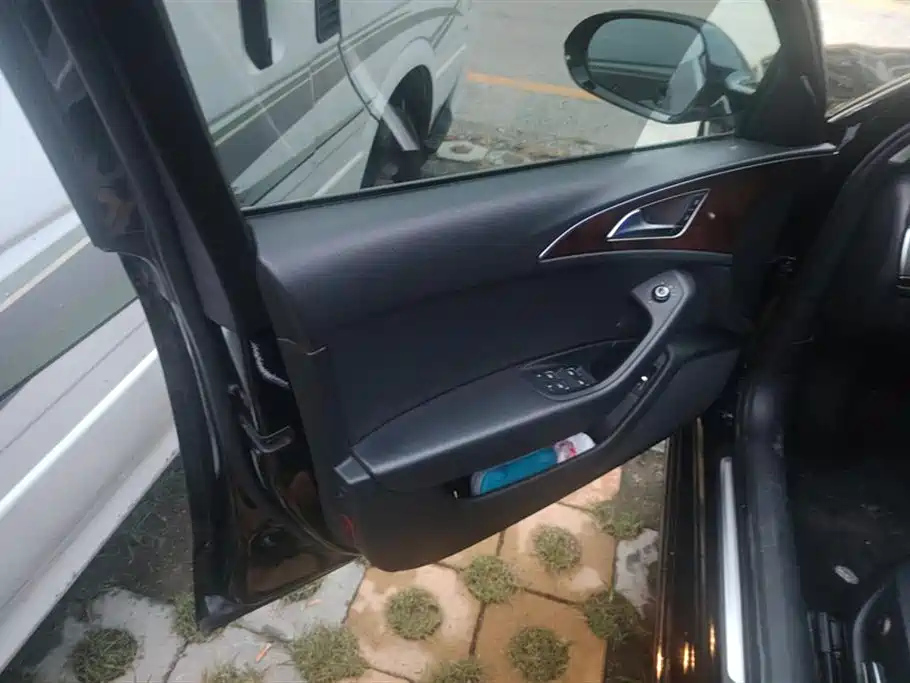 AUDI A6L 2017