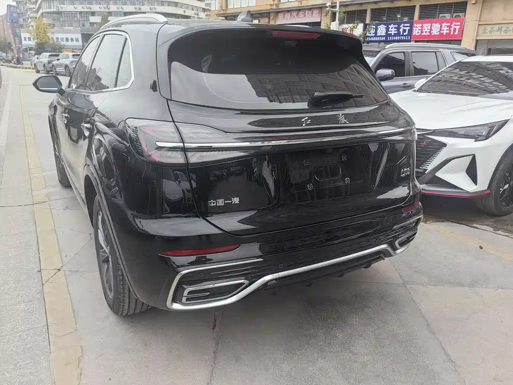 HONGQI HS5 2025