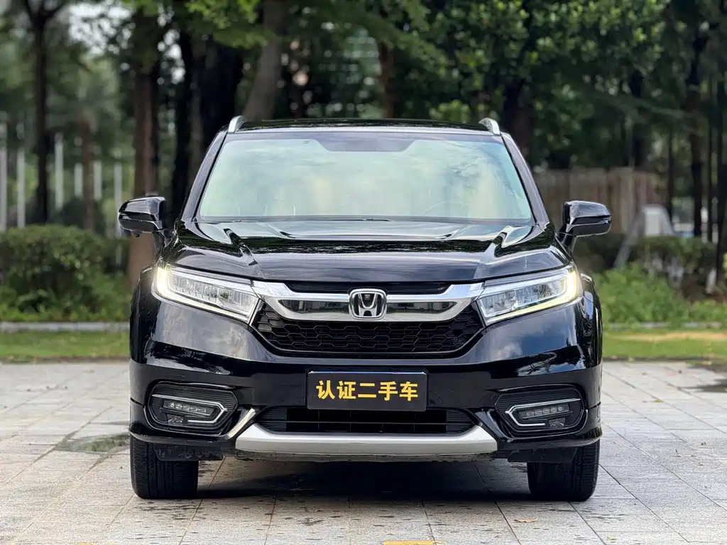 HONDA AVANCIER 2017