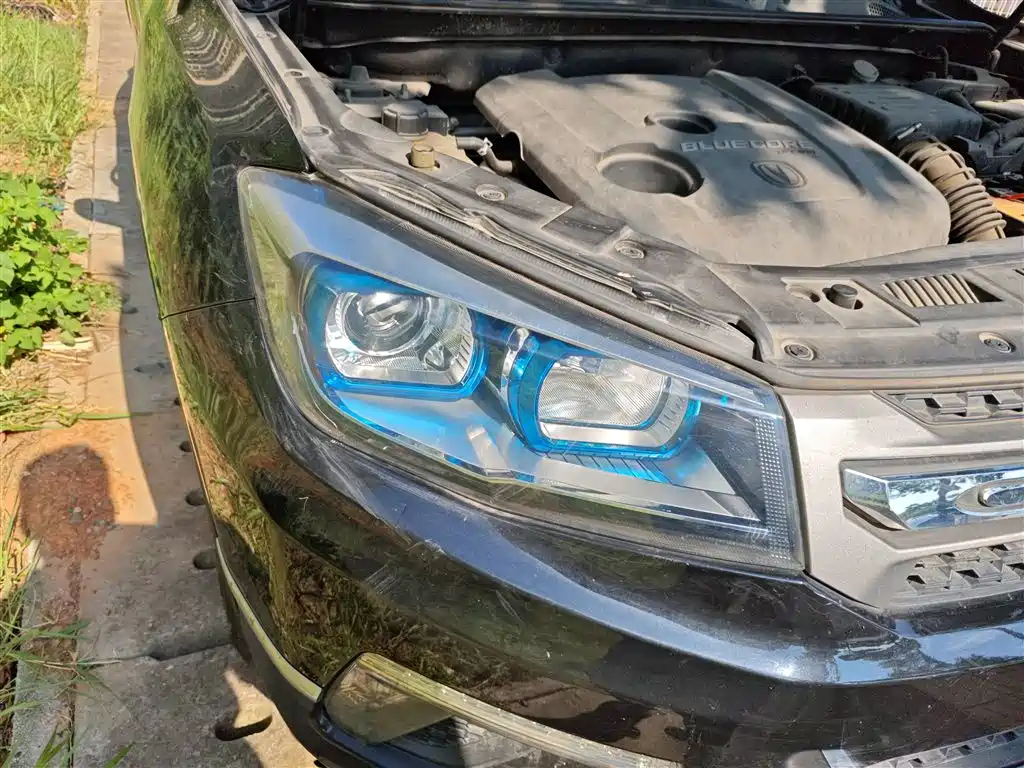 CHANGAN CS75 2016
