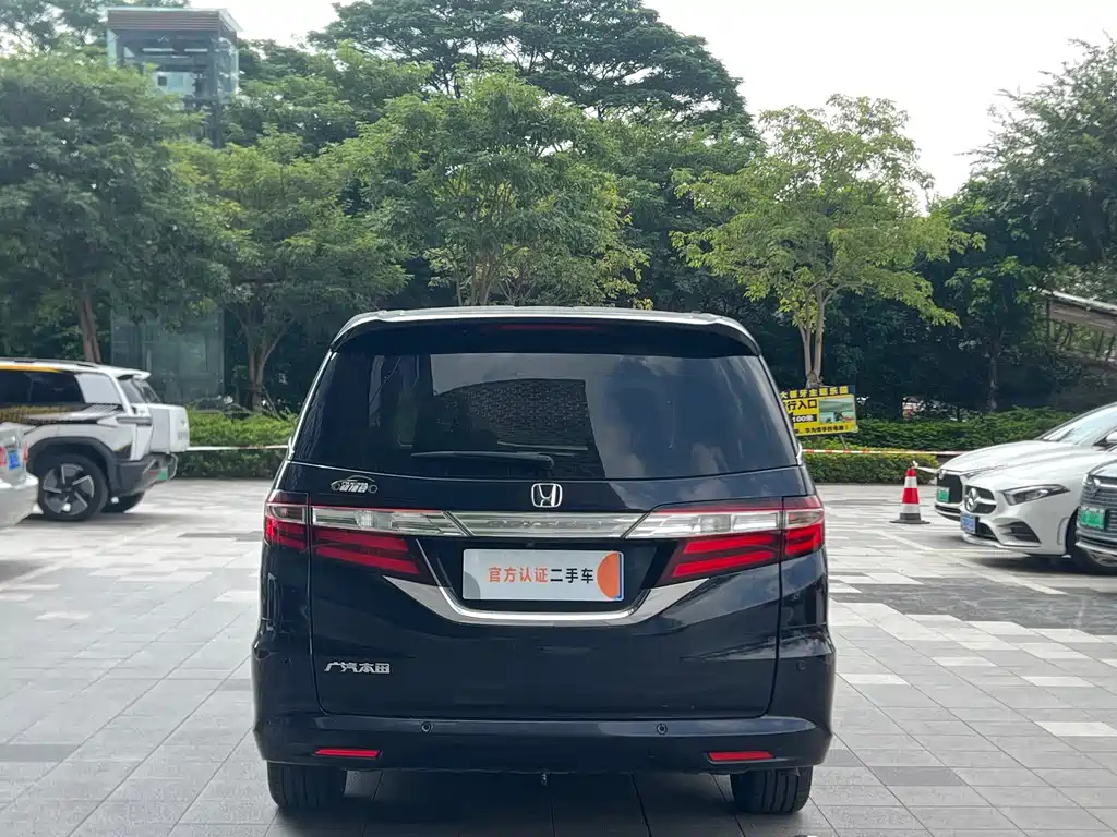 HONDA ODYSSEY 2015
