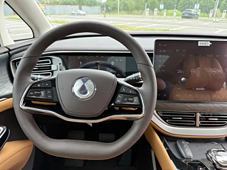 DENZA D9 2024 YEAR EV 620 EXCLUSIVE 2024