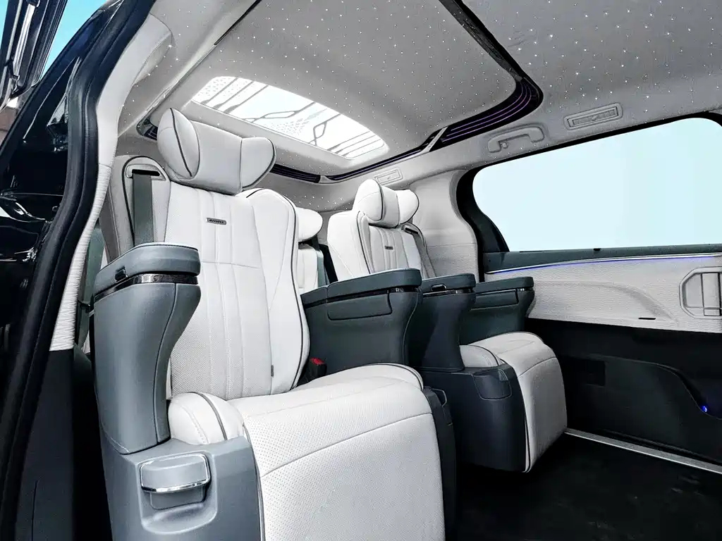 TOYOTA SIENNA SIENNA 2024