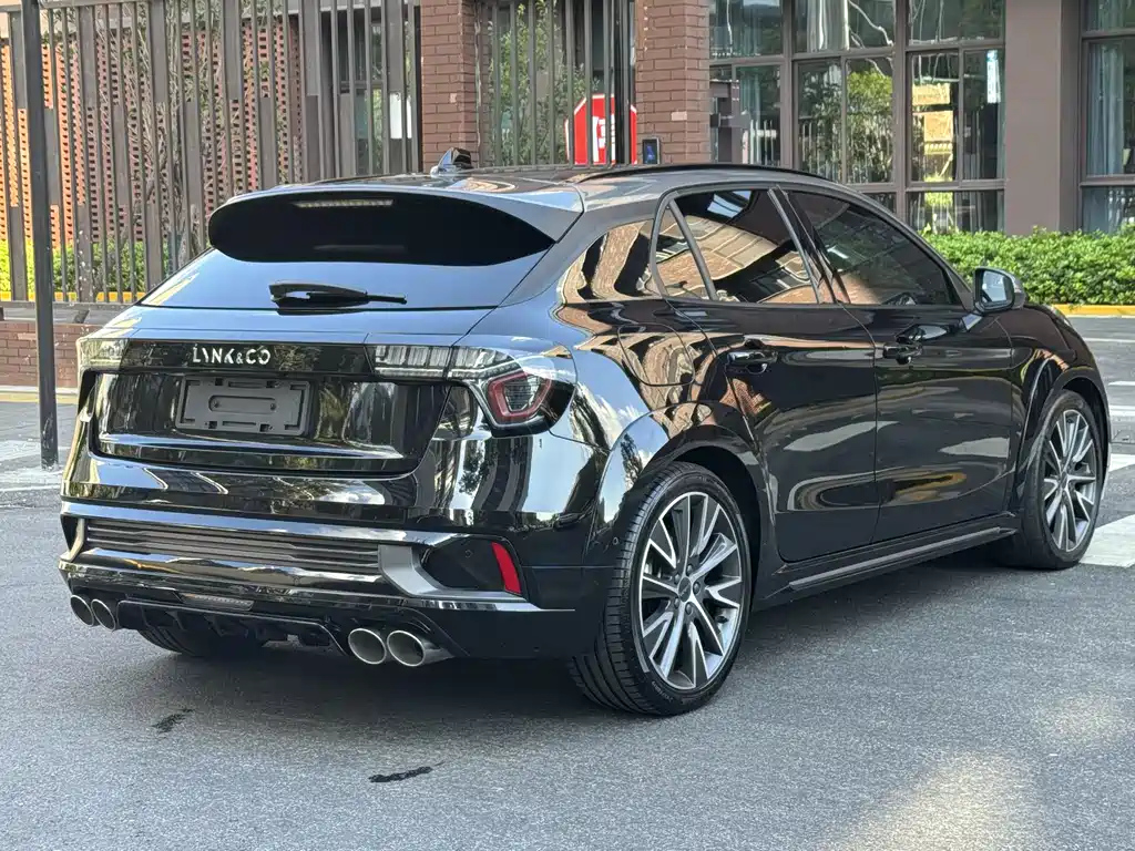 LYNK&CO 02 HATCHBACK 2022