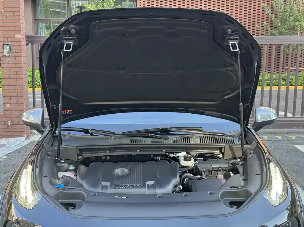 LYNK&CO 02 HATCHBACK 2022