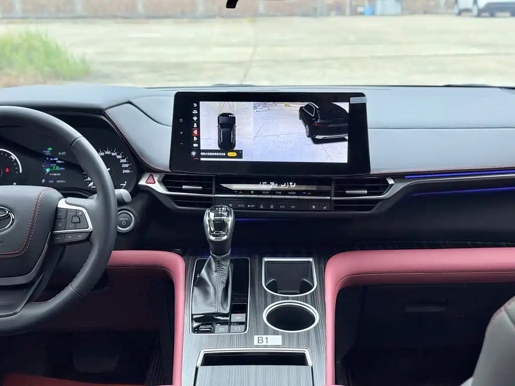 TOYOTA SIENNA SIENNA 2025