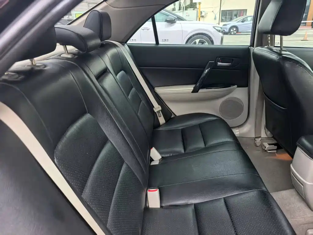 MAZDA 6 2011