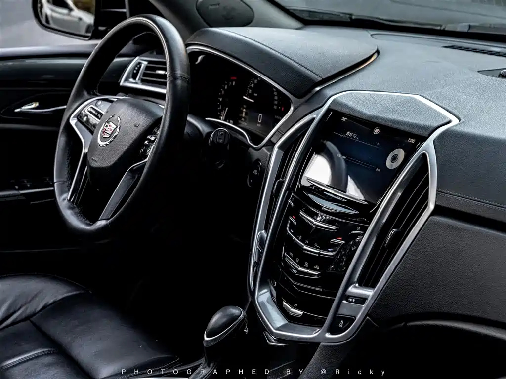 CADILLAC SRX 2014