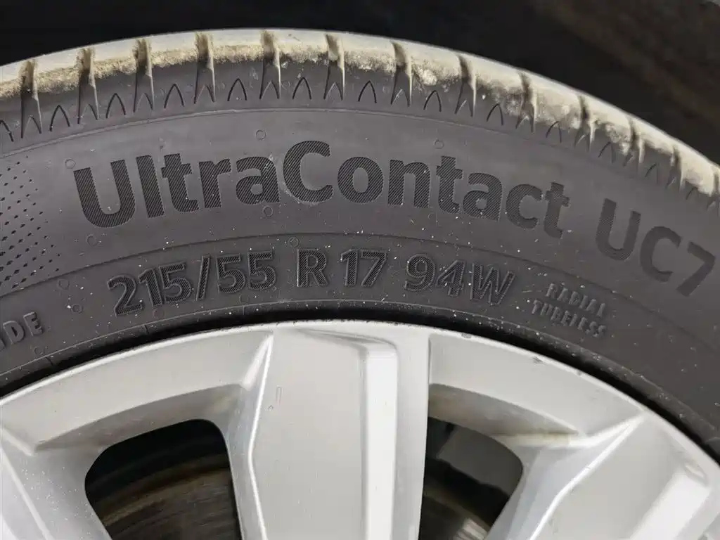 VOLKSWAGEN PASSAT 2019