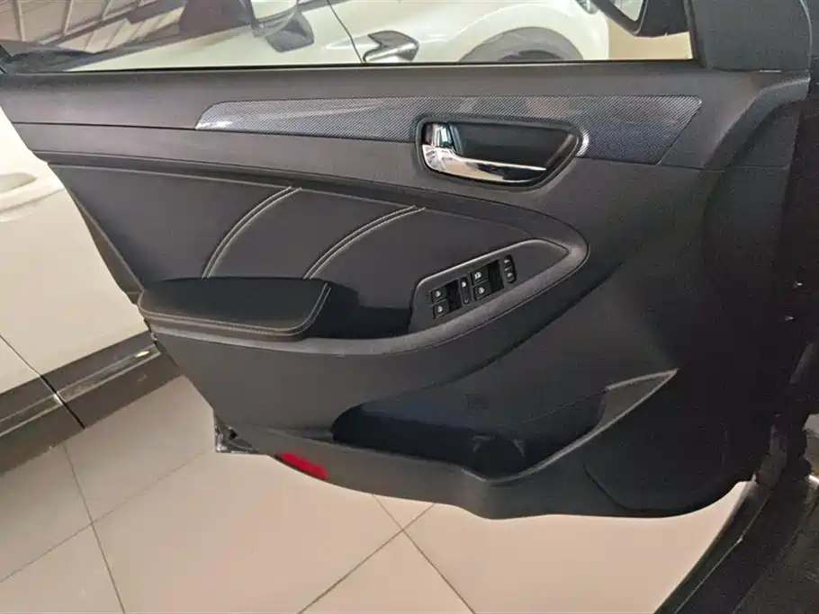 DONGFENG SCENERY 580 2021