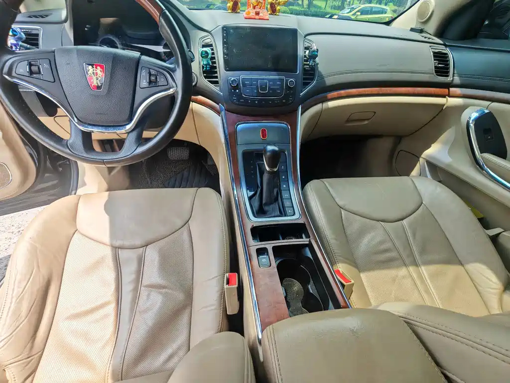 ROEWE 950 2012
