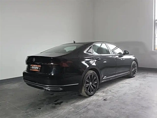 VOLKSWAGEN PASSAT 2019