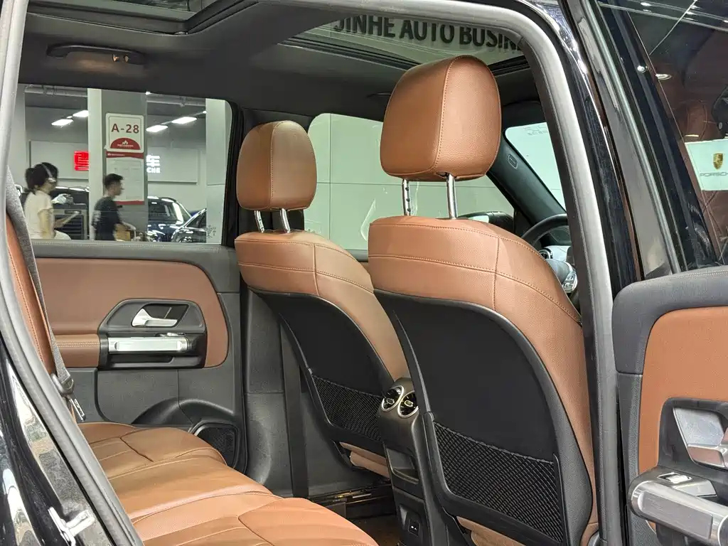 MERCEDES BENZ GLB 2021