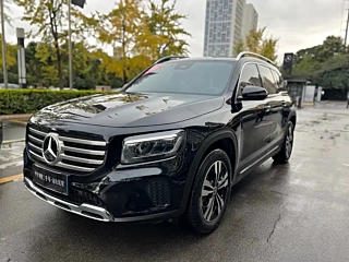 MERCEDES BENZ GLB 2024
