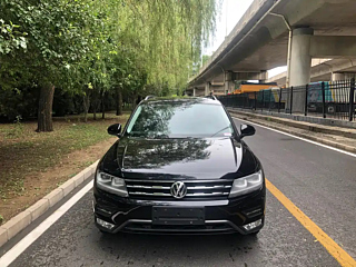 VOLKSWAGEN TIGUAN L 2017