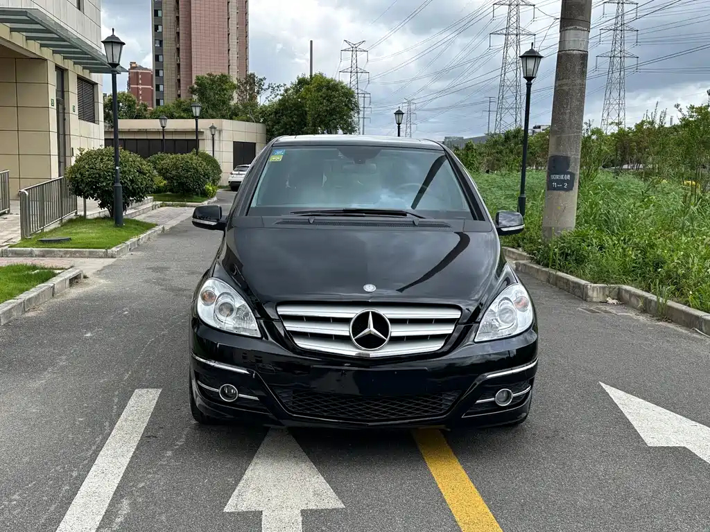 MERCEDES BENZ B-CLASS 2009
