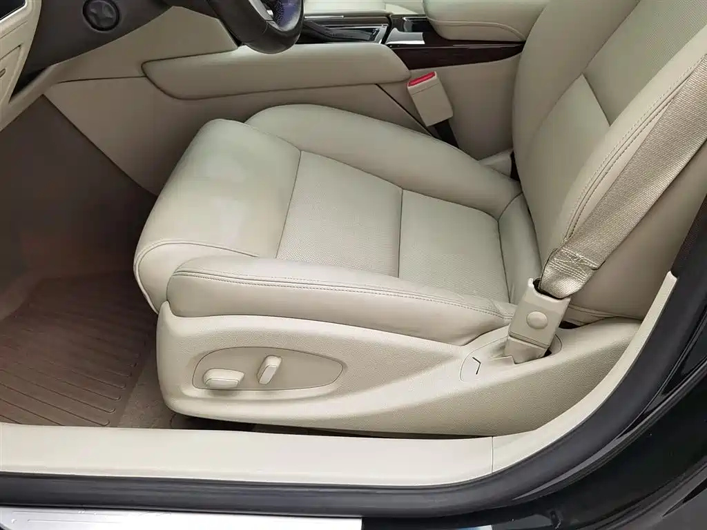 CADILLAC XTS 2016