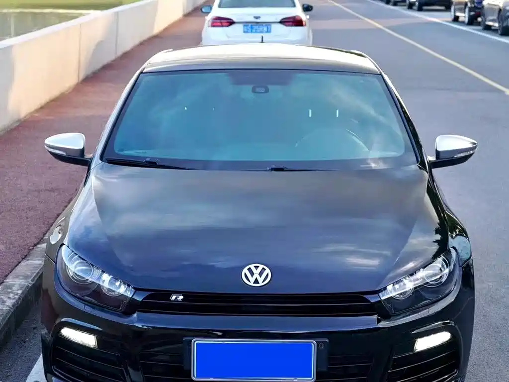 VOLKSWAGEN SCIROCCO 2011
